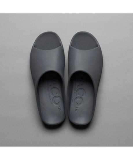 【PPACO（パコ）】LUX-2(AIR STUDDED SOLE®)　-DARK GRAY / BLACK