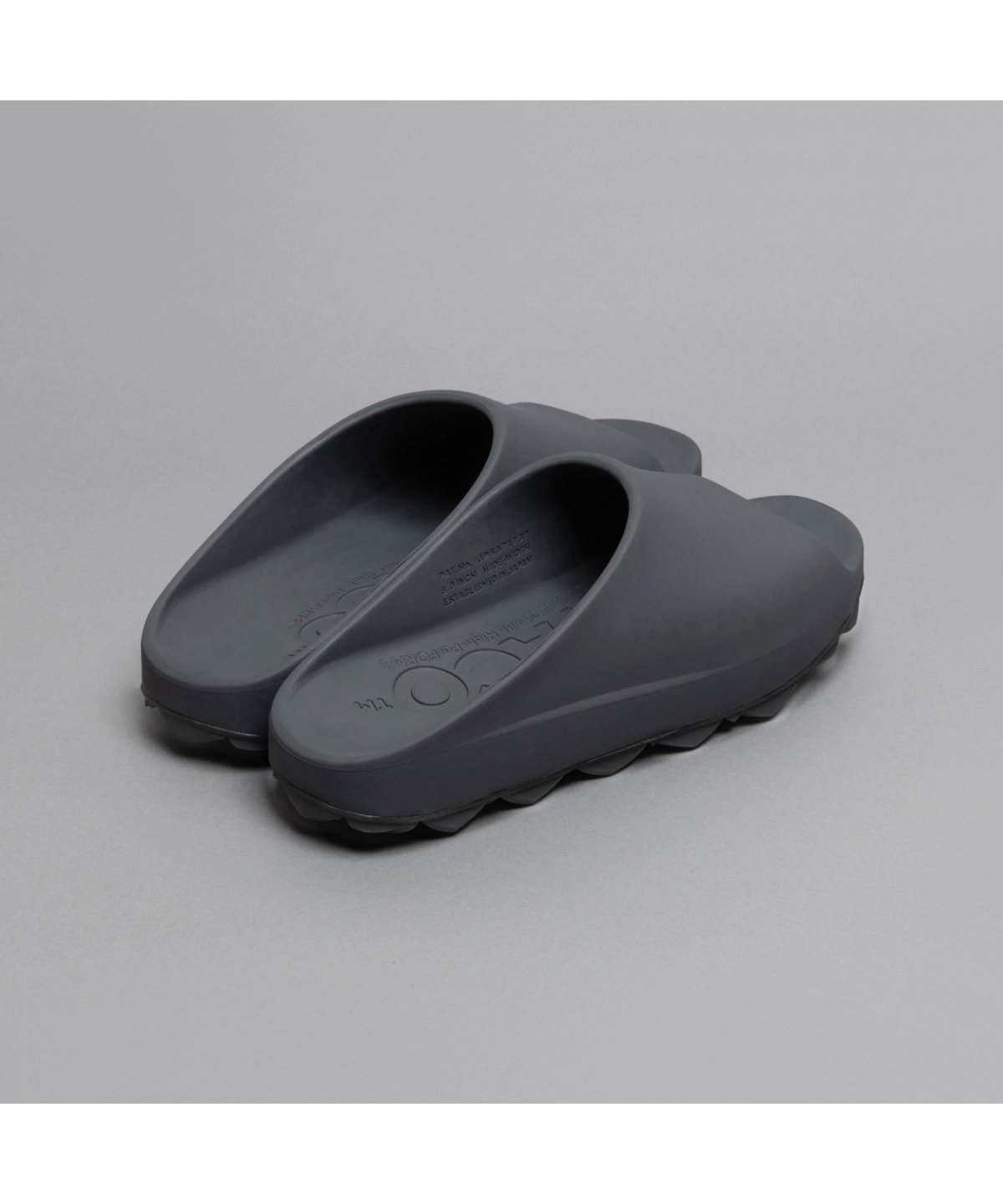 PPACO LUX-2(AIR STUDDED SOLE)25cm ダークグレー PPACO LUX-2 (AIR STUDDED SOLE®️) - ISLE