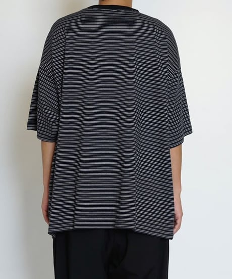 【EVCON（エビコン）】BORDER WIDE S/S T-SHIRT -BLACK