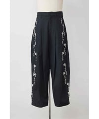 【SHINYAKOZUKA（シンヤコヅカ）】Hi, BAGGY WITH EMBROIDERY　− SILENT BLACK