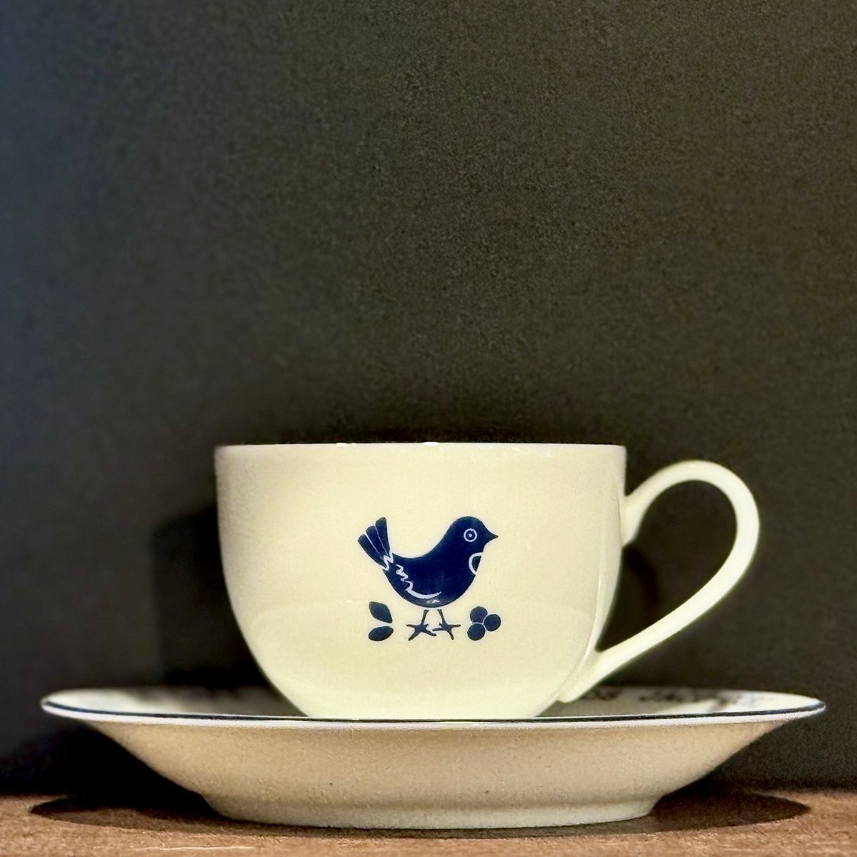 じゃくう鳥オリジナル カップ&ソーサー | 自家焙煎珈琲豆屋 じゃくう鳥