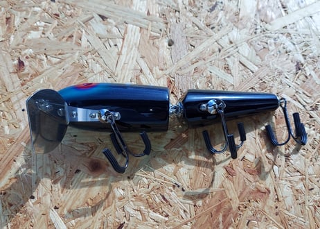 MEGA BURI×2/ブラックブルーパーチ