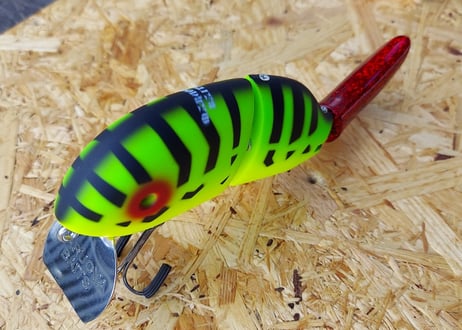 CRAZY FLAT WOBBLER/NGRA-GT