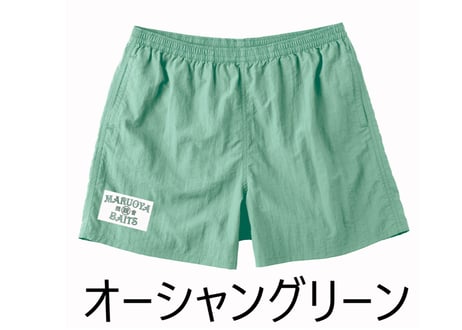 ナイロンショートパンツ