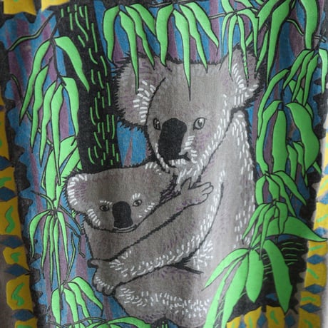KOALA PRINT TEE