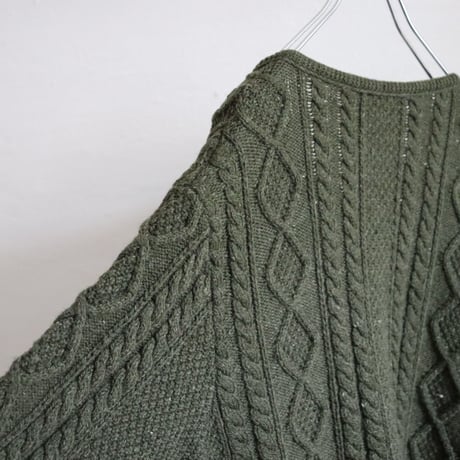 COLLARLESS TYROLEAN CABLE KNIT WOOL CARDIGAN