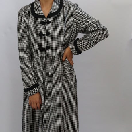 GINGHAM CHECK CHINA BUTTON DRESS