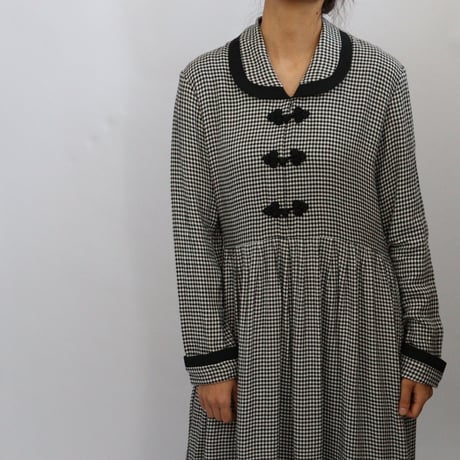 GINGHAM CHECK CHINA BUTTON DRESS