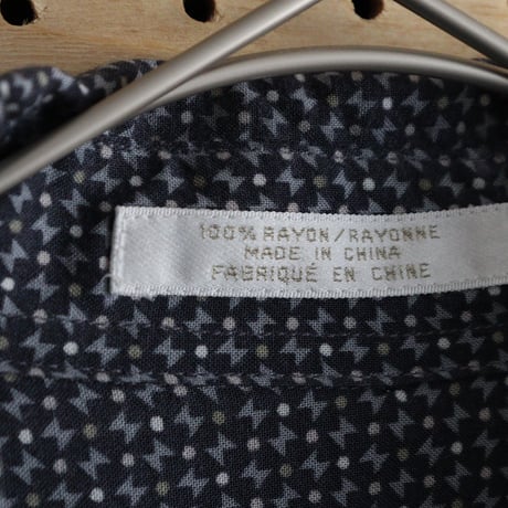 "PERRY ELLIS" RAYON SHIRT