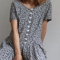 EURO BACK LACE UP FLOWER LONG DRESS