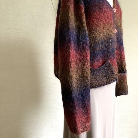 EURO SHORT LENGTH MOHAIR HAND KNITTED CARDIGAN