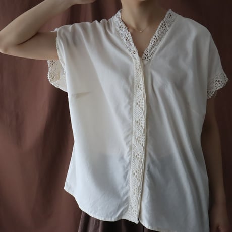 FRENCH SLEEVE ANTIQUE COTTON BLOUSE