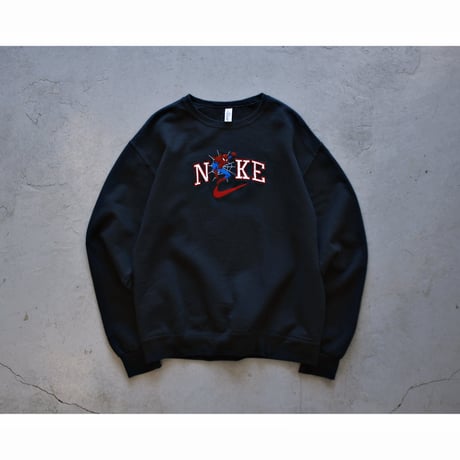 “Spider-Man” × “NIKE” Parody Embroidered Sweatshirt