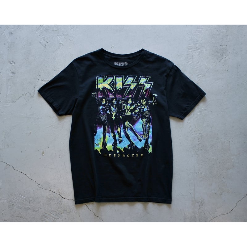 KISS” Destroyer Print Official Rock Tshirt | n