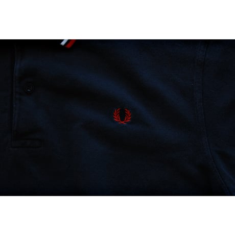 “FRED PERRY” Twin Tipped Polo Shirt