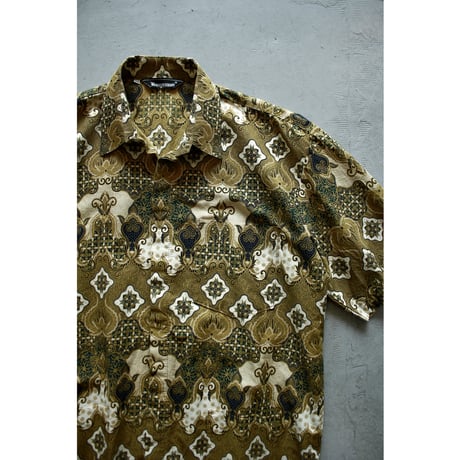 Vintage “Bangsawan” Flyfront Batik Shirt