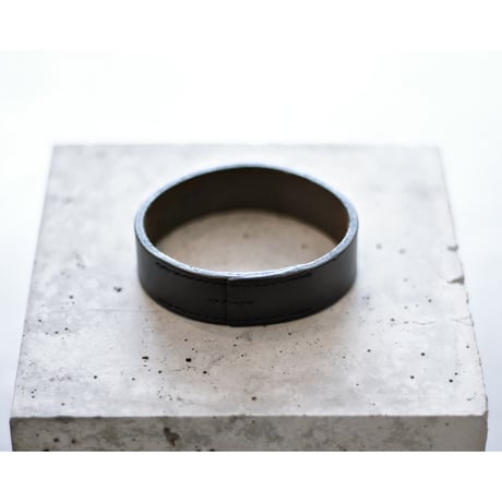 2000 Vintage “HERMES” (Margiela period) Poor Tour Leather Bangle / Made in FRANCE