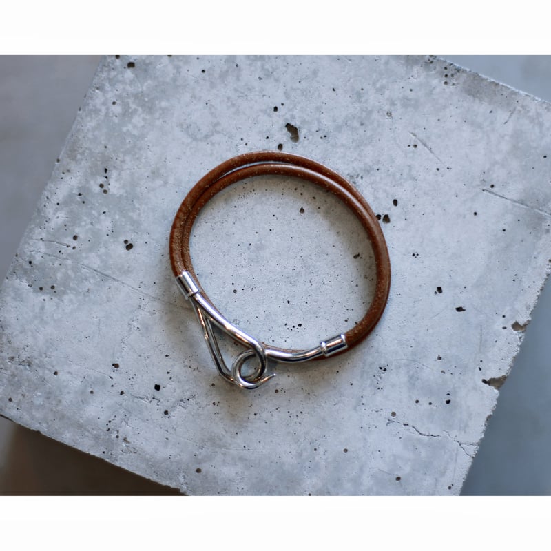 Vintage “HERMES” Jumbo Leather Bracelet | no.ve