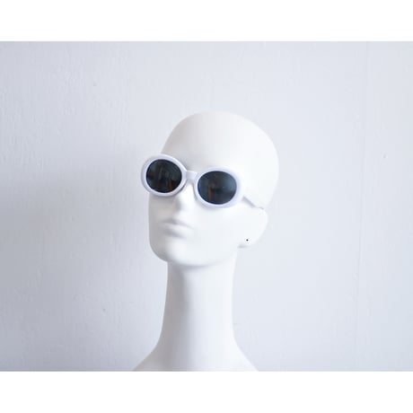 (NEW) Oval Color Flame Shades 【 Black/White 】