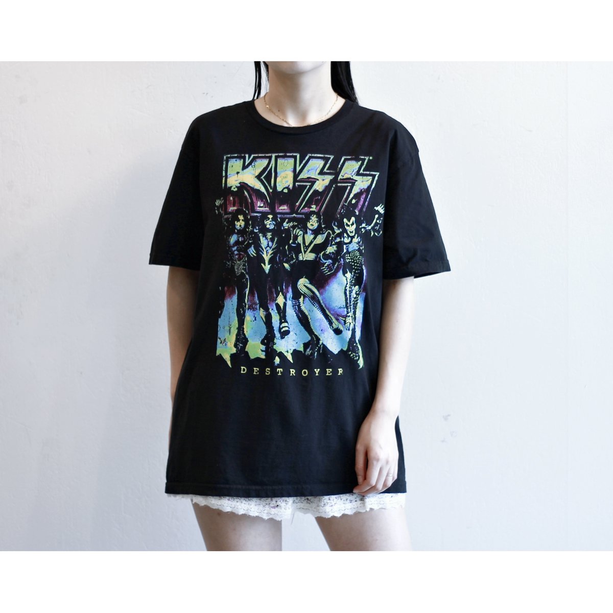 KISS” Destroyer Print Official Rock Tshirt | n