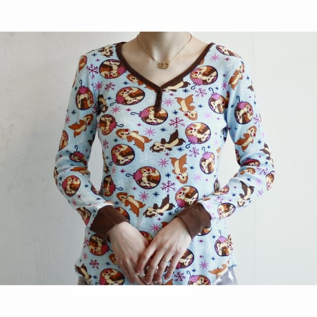 Disney Official “Chip & Dale” Print Thermal Top