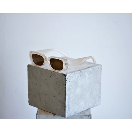 (NEW) Square Frame Brown Color Lens Shades