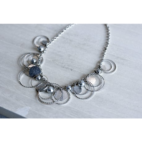 American Vintage Silver Circle Necklace