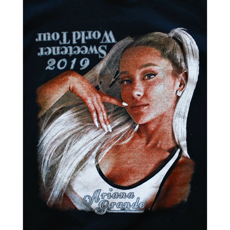 Ariana Grande” 2019 Sweetener World Tour Tshir