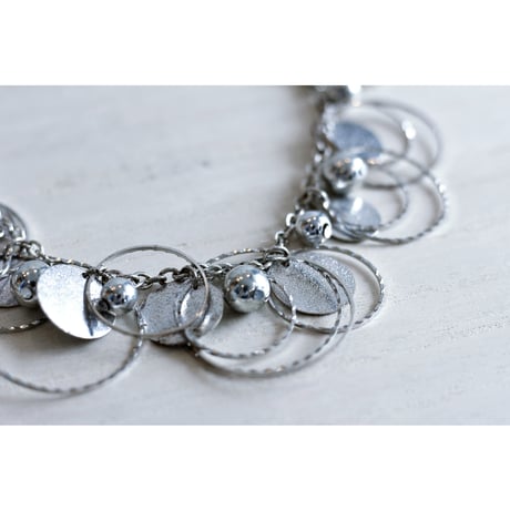 American Vintage Silver Circle Necklace