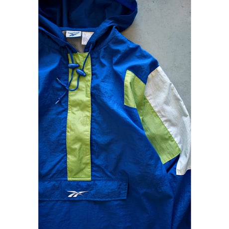 1990s Vintage “Reebok” Nylon Pullover Windbreaker