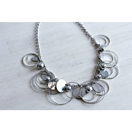 American Vintage Silver Circle Necklace