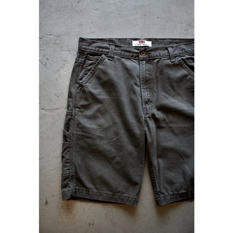 “Levi's” Carpenter Shorts