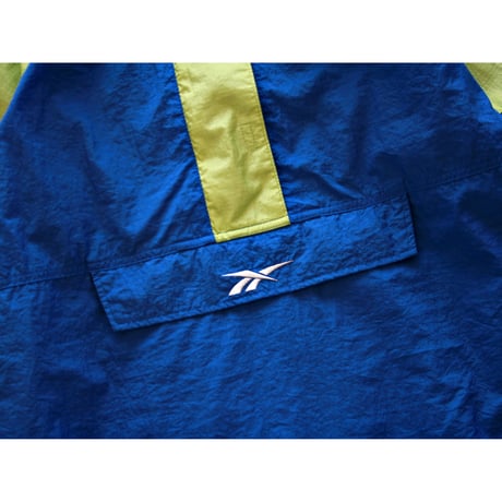 1990s Vintage “Reebok” Nylon Pullover Windbreaker