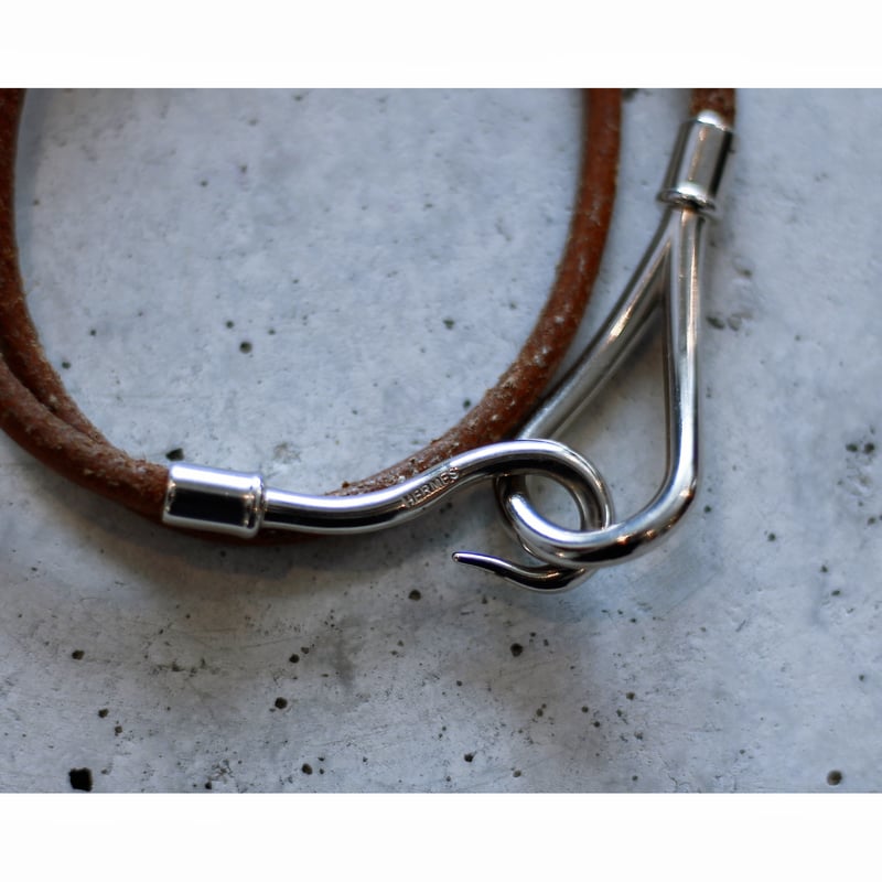 Vintage “HERMES” Jumbo Leather Bracelet | no.ve