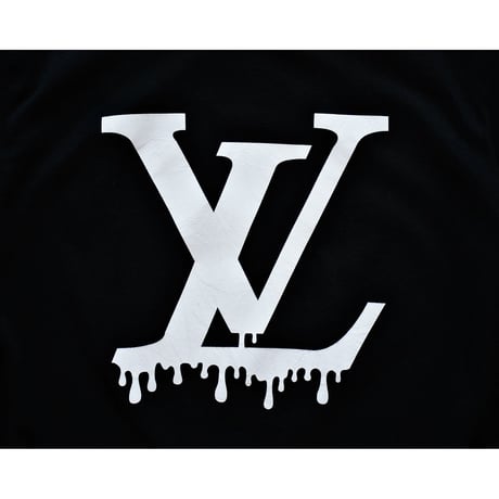 Dropping “LV” Logo Tshirt