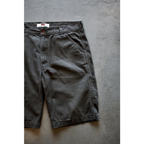 “Levi's” Carpenter Shorts