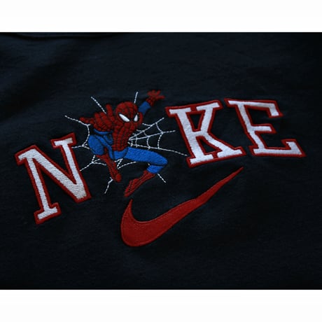 “Spider-Man” × “NIKE” Parody Embroidered Sweatshirt