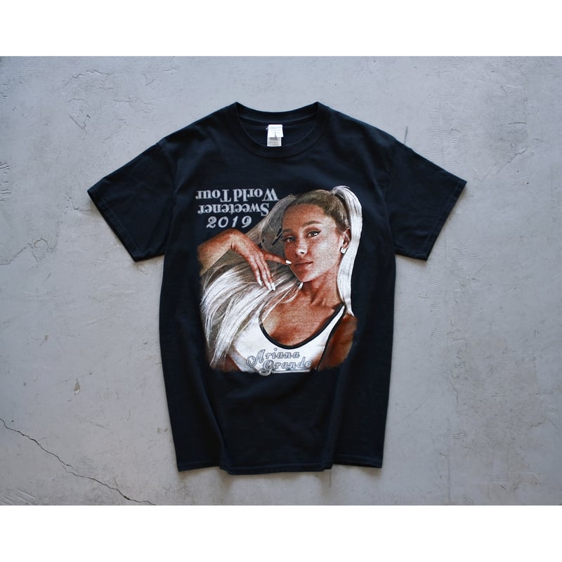 Ariana Grande” 2019 Sweetener World Tour Tshir