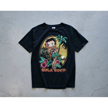 2004 “Betty Boop” Hula Boop Print Tshirt