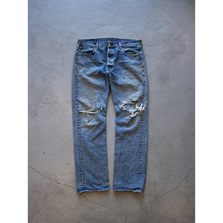 “Levi's 501” Damaged Shabby Jeans / Made in Mexico