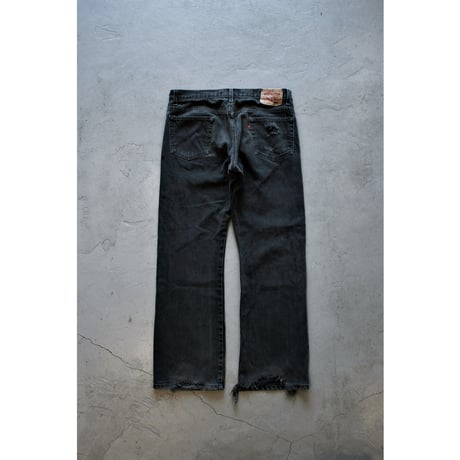 “Levi's 517” Damaged Black Boot Cut Jeans