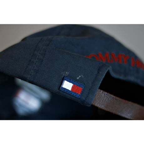 ”TOMMY HILFIGER“ Embroidered Logo Cap