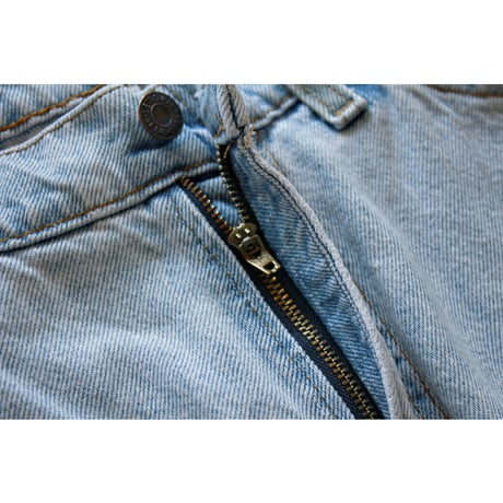 1990s “Levi's 560” Loose Fit Denim Shorts / Made in USA