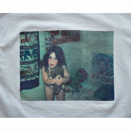 1990s Vintage Unknown Girl Photo Print Tshirt