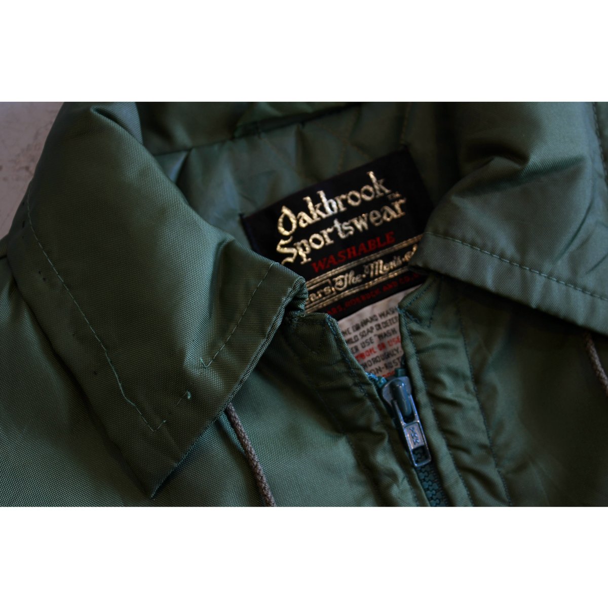 1970s Vintage “Sears” Oakbrook Sportswear Zipup