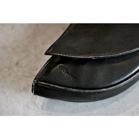 1980s Vintage Lopsided Leather Shoulder Bag