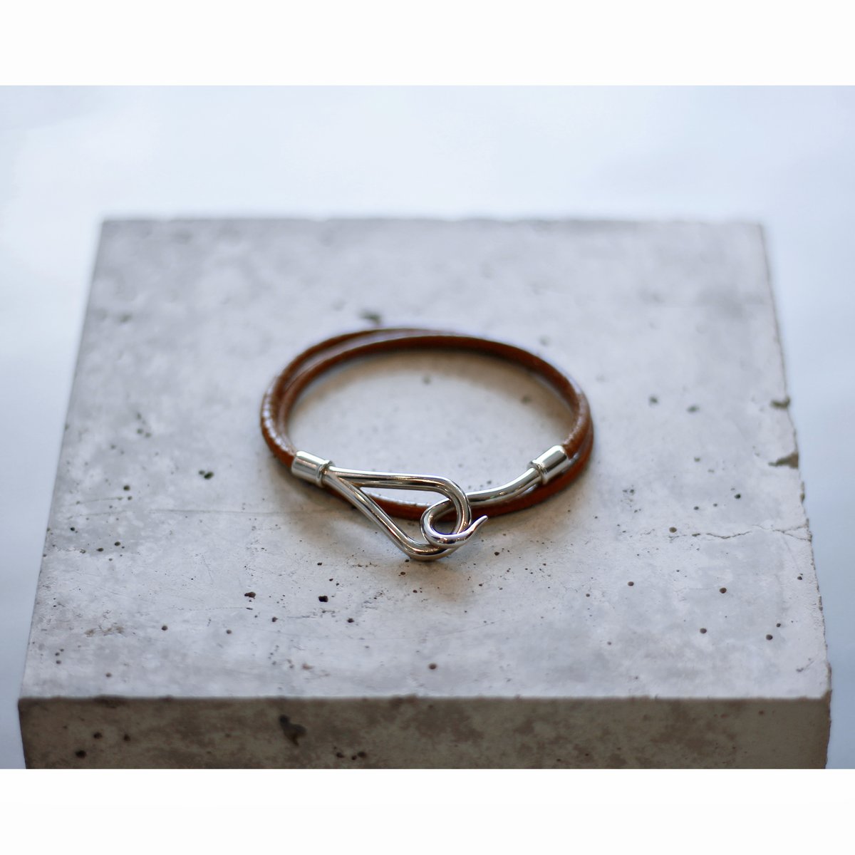Vintage “HERMES” Jumbo Leather Bracelet | no.ve