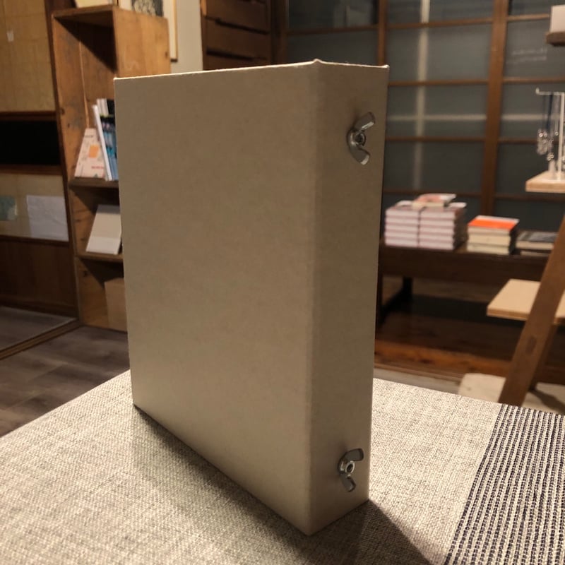 王一博ポストカード　248枚　バインダー 収納冊 A4付き トレカバインダーA4判／30穴／450枚用 | クリアバインダー | 穴を開け