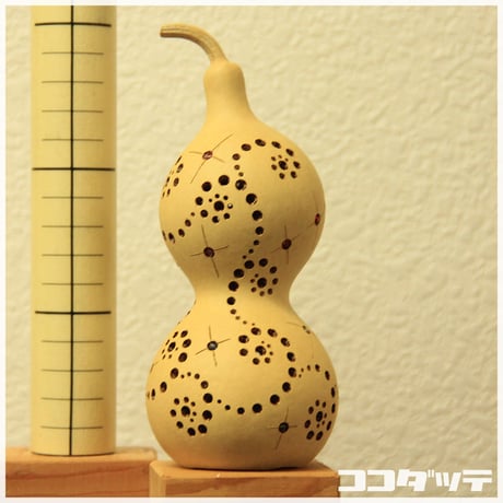 ひょうたんライト065【唐草】