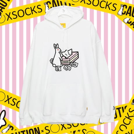 夢のマストアイテムパーカー🐇white